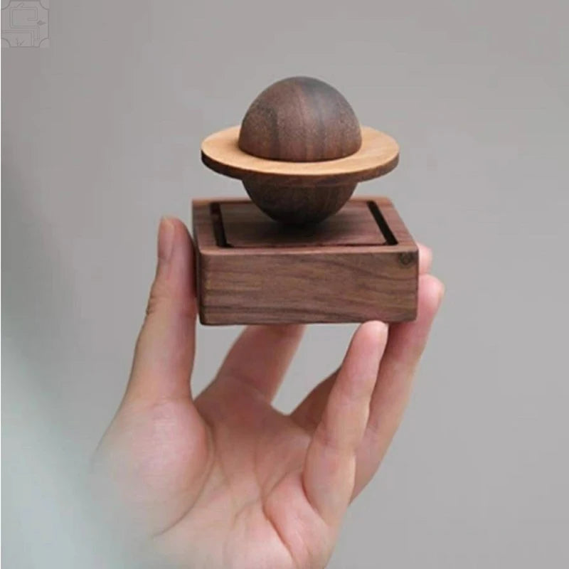 1Pcs Wood Scent No Essential Oil Diffuser Jupiter Shape Home Decoration Fresh Air Present to Friend Dorm Room Essentials